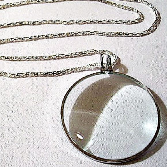 Magnify Glass Necklace Silver Tone 5x Power 36" Chain - Picture 8 of 8